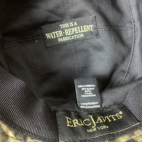 Eric Javits Kaya Packable Rain Hat in Leopard. - Picture 6 of 7